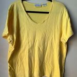 basic editions Vintage  Womens Shirt Size XL Yellow Solid Short Sleeve V-Neck Photo 0