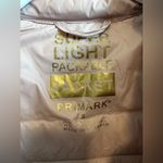 Primark Primary‎ Lightweight Jackets Photo 1