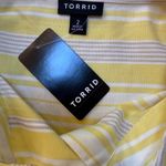 Torrid NWT Drop Shoulder Shirt SZ 2 Daydream Stripe 43420637 Butter Yellow Photo 2