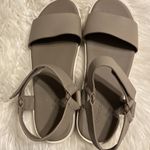 Vince  Sandals size 9 excellent condition color dark gray see all pictures Photo 13