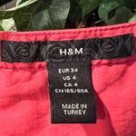 H&M Women’s  Pink Short Sleeve Tie Front Top Size 4 Photo 3