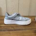 Nike Air Force 1 Sage Low Sneakers Size 6.5 Light Smoke Grey Womens CJ1642-001 Photo 5