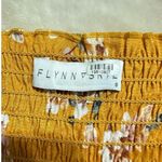 Flynn Skye Justine Romper Women's Small Orange Floral Puff Sleeve Smocked RTR Photo 5