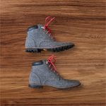 Woolrich  Women Size 7.5US Beebe Wool Chukka Hiking Boot in Charcoal Gray Photo 2