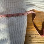 White Chunky V Photo 8