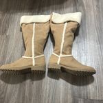 SO  Women's Beige Winter Boots with White Fleece Photo 1