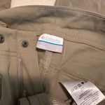 Columbia  cropped hiking pants Photo 3