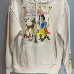 Disney 🍂  Snow White and The Seven Dwarfs Hoodie Pullover Graphic Print White XS Photo 0