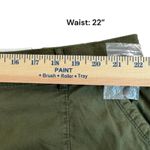 Sonoma  Goods for Life‎ Capri Pants 24W Plus Utility Green Stretch Pull On Women Photo 4