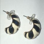 Kenneth Jay Lane Signed KJL China Black and White Zebra Earrings Black Photo 1