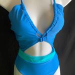 Blooming Jelly Key Hole One Piece Bikini Photo 2