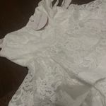 Selfie Leslie - neriah tied shoulder tiered lace mini dress white Photo 1