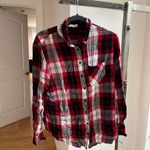 Garage  Flannel Red Photo 1