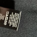 Ann Taylor  (M) BLACK STRETCHY CROP TOP WITH‎ V-NECK/3/4 SLEEVES PREOWNED Photo 3