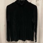 Liz & Co Cute 90’s-y2k black velvet mock neck long sleeve top  Photo 3