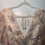 Selfie Leslie  Floral Romper Photo 10