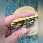 Vintage enamel striped blue letter F lapel pin brooch Photo 2