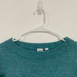 Gap Crewneck Sweater Photo 2