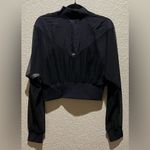 Alo Yoga Alo NWOT Cropped Air it Out Bomber Black Sheer Sleeve Jacket Size S Photo 4
