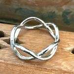 Infinity Twist Band Ring Photo 2