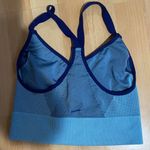 Nike Womens Seamless Athletic Sports Bra Photo 2