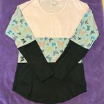 No Boundaries  like new size small long sleeve pink black & butterflies T-shirt Photo 1