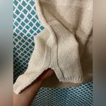 Liz Claiborne Women's Cream knitted Tank top size medium Photo 2