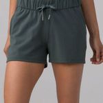 Lululemon  On The Fly Shorts 3" Photo 0