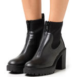 Madden Girl  Truffle Lug Chelsea Black Ankle Boots Women’s Sz 7 Chunky Y2K Photo 0