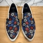 Coach Chack Blue & Red Flower Embellished 3D Leather Women's Size 8 Flats Photo 3