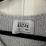 Brand Bazar Women’s One Size Silver Metallic Cropped Sweater Short Sleeve Photo 1