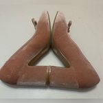 Beast Fashion  Blush Velvet Women's Flats Photo 4