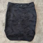 Lululemon stretchy fit skirt women’s medium Photo 0