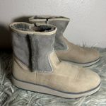 OluKai Women's Pa'ina Hulu Boots Women's Gray Suede Ankle Boots Size 9 Photo 4