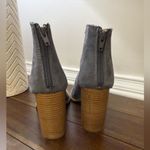 Qupid  Gray Heeled Boots size 7.5 Photo 3