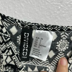 Divided By H&M Women Black/white Romper Shorts Size 2.‎ Black Photo 6