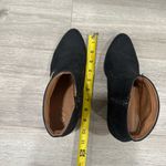 Buckle Quipid Floral Embroidered Boots Photo 5