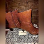 vintage A. Marinelli boots by Marinelli Genuine Leather Floral Embossed Brown Size 8.5 Photo 4
