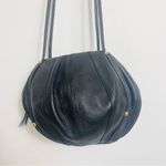 7CHI genuine leather round ball double strap crossbody bag NEW Black Photo 3