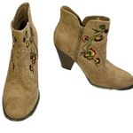 MIA Melrose Floral Embroidered Ankle Boots Sz 8.5 Western Southwestern Photo 0