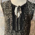 Mossimo Supply Co . Black And White Snake Skin Pattern Sleeveless Blouse-Size MED Photo 1