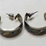 Silver Sparkle Blue Swirl Vintage Enamel Inlay Silver Tone Post Retro Earrings Photo 1