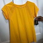 Body Glove Women's size small Yellow workout Tshirt Photo 0