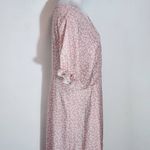 Pink and White Floral Wrap Photo 4