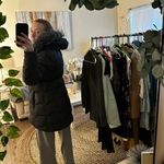 The North Face  Dealio Down Parkina - Size Medium Photo 14