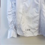 Nvo Full Zip Waterproof White Jacket Pockets Lightweight Women’s Size Small Photo 5