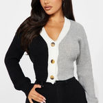 Almost Famous Women Medium ColorBlock Crop Light Academia Electric Grandpa Prep Photo 0