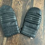 Vintage Leather Mittens‎ Black Photo 0
