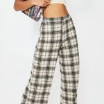 Pretty Little Thing Black Print Wide Leg Pants Photo 0