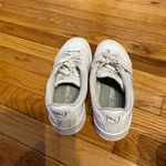 Puma Carina Women's White Leather Sneakers Athletic Casual Shoes platform Sz 10 women’s Minimalist Photo 2